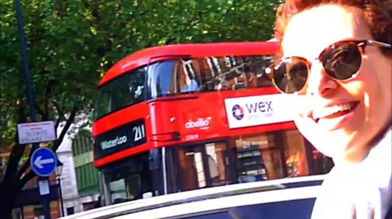 Entre lujos y excentricidades, vive Karime Macías Tubilla en Londres, Inglaterra