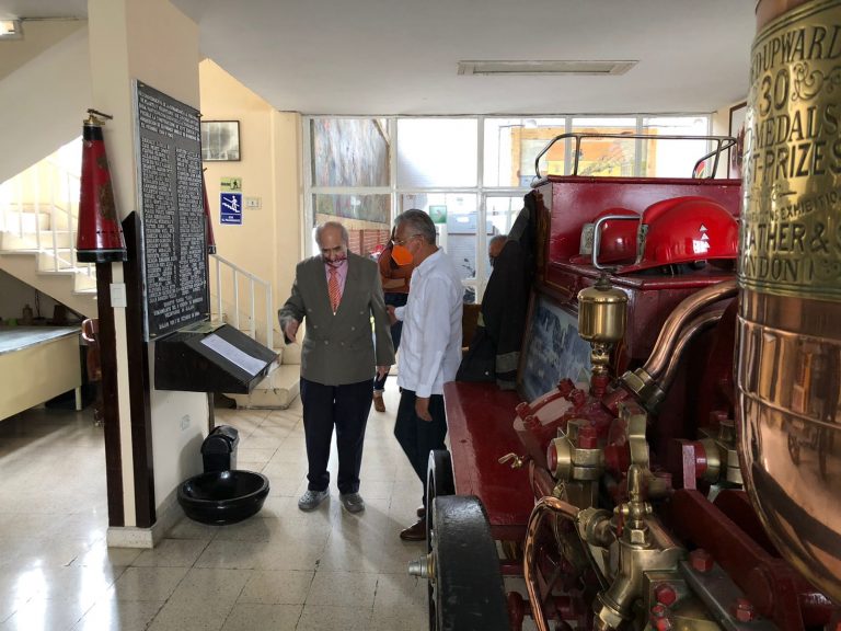 “Como autoridad cuidaré a los bomberos, porque ellos nos cuidan”: Raúl Arias “Como autoridad cuidaré a los bomberos, porque ellos nos cuidan”: Raúl Arias
