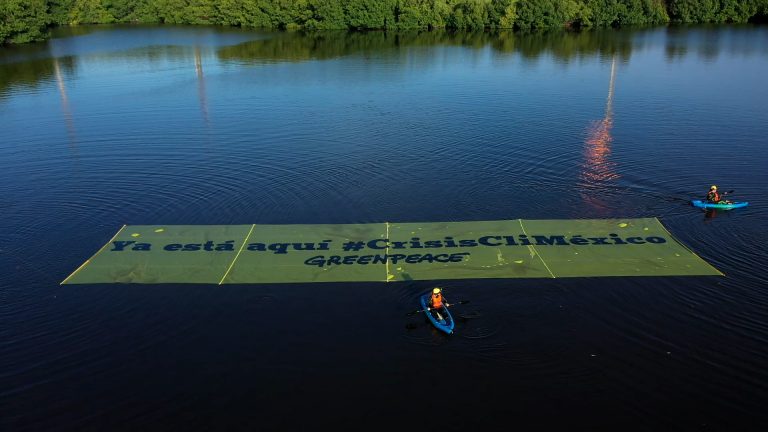 Greenpeace exhibe desde Tabasco la altamente insuficiente acción climática de México Greenpeace exhibe desde Tabasco la altamente insuficiente acción climática de México