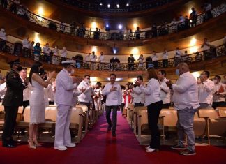 Triste, un gobernador que vive en la fantasía y no admite el desprecio de los veracruzanos