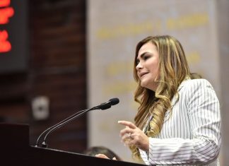 En Tribuna, Maryjose pide al Presidente de la República que toda la población a partir de los 12 años sea vacunada