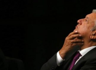 Recursos de veracruzanos para acarreo de obligados empleados en evento circense de López Obrador
