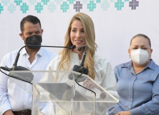 La alcaldesa Patricia Lobeira Rodríguez presenta la Procuraduría para la Defensa de los Usuarios del Agua