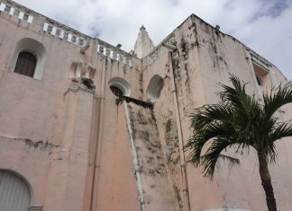 El frente Frio 20 y el limo deterioran Santuario de la Candelaria en Tlacotalpan
