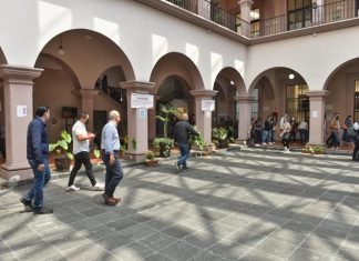 Desalojan Palacio Municipal por sismo perceptible en Xalapa