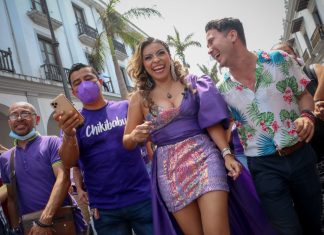 Chikibaby Caballero se registra como candidata a Reina del Carnaval de Veracruz 2022