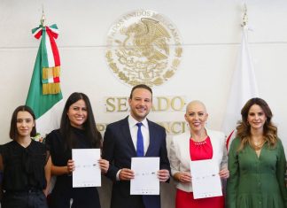 Asiste Alcalde Juan Manuel Unánue al Senado de la República para la firma de la Declaración de Venecia