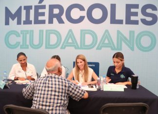 La alcaldesa Patricia Lobeira de Yunes atiende personalmente las peticiones de los veracruzanos a través del Miércoles Ciudadano