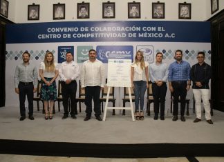 La alcaldesa Patricia Lobeira de Yunes firma convenio de colaboración con el Centro de Competitividad de México y el Consejo Mexicano de Negocios