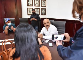 El servidor público debe llegar a servir y no a servirse: Ricardo Ahued