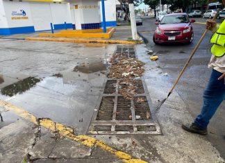 Ayuntamiento de Boca del Río continúa realizando limpieza y desazolve para enfrentar la temporada de lluvias
