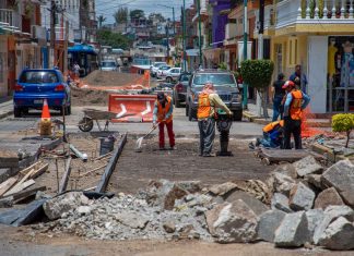 Continúa Ayuntamiento con rehabilitación de calles con concreto hidráulico