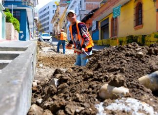 Exhortan a respetar zonas de obra para no entorpecer trabajos de construcción