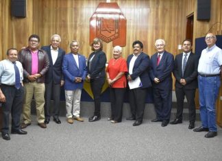 SUSCRIBEN CEAPP Y UNIVERSIDAD IVES CONVENIO PARA CAPACITAR PERIODISTAS