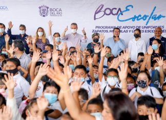 Boca Escolar continúa llegando a todas las escuelas primarias públicas de Boca del Río: Alcalde JM Unánue
