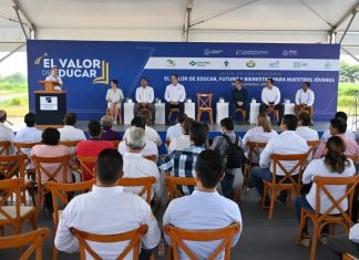 Celebra Paty Lobeira de Yunes compromiso con la educación y con la generación de empleos de Constellation Brands