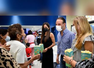 Fundación Cinépolis y DIF de Boca del Río llevan al cine a adultos mayores y a niños boqueños