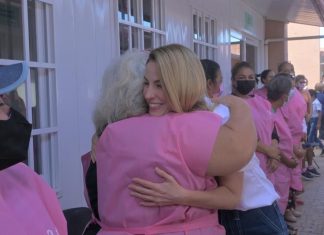 La alcaldesa Patricia Lobeira de Yunes, en conjunto con el Hospital Covadonga, ofrece estudios médicos gratuitos a las mujeres veracruzanas