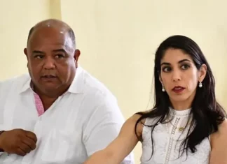 ¿Quién se va, la Fiscal espuria o “El Bola 8”?