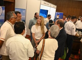 Asiste Paty Lobeira de Yunes a la inauguración del 33 Congreso Anual de la Sociedad Nuclear Mexicana realizado en el Puerto de Veracruz