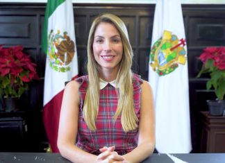 ¡Feliz y próspero 2023!: Paty Lobeira de Yunes