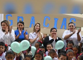 Inaugura Paty Lobeira de Yunes obra del nuevo Jardin de Niños “Juana Paula Manso”
