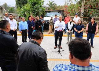 Entrega Ricardo Ahued obra en El Castillo