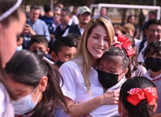 Inaugura Paty Lobeira de Yunes la rehabilitación integral del Parque “Los Pinitos”