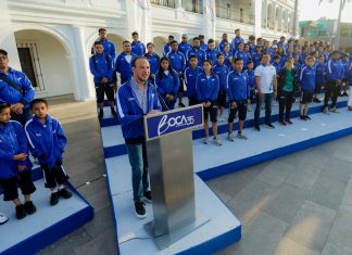 Abandera Alcalde JM Unánue delegación deportiva que irá a los Juegos Estatales CONADE 2023