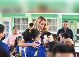 Paty Lobeira de Yunes inicia el programa “Cuidando Sonrisas” en las escuelas primarias y de preescolar