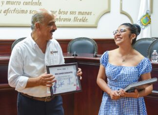 Reconoce Ayuntamiento a la astronauta análoga Miranda Atilano