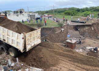 Se atiende de manera inmediata deslave registrado en Lomas de Río Medio 4
