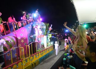 Con gran éxito y desbordante alegría, el cuarto y último desfile del Carnaval de Veracruz 2023