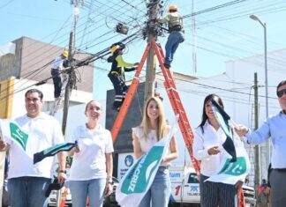 Inicia la alcaldesa Paty Lobeira de Yunes el programa de retiro de cableado aéreo en desuso en las calles de la ciudad