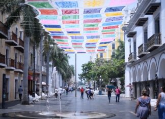 Locales y turistas ya pueden tomarse la selfie en el “tapete aéreo gigante” colocado en el Corredor Zamora del Centro Histórico: Paty Lobeira de Yunes