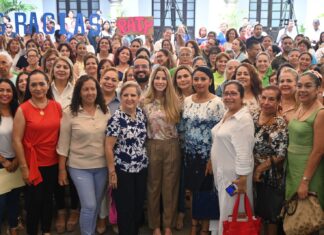 En apoyo a la economía familiar, Paty Lobeira de Yunes entregará mochilas y útiles escolares a todos los niños de las escuelas primarias públicas del municipio