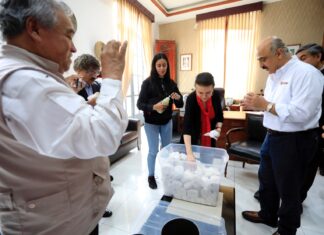 Atiende Alcalde a emprendedora
