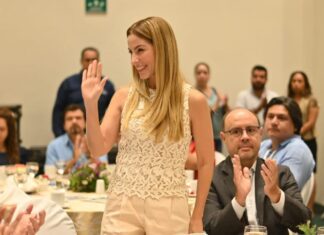 Las nuevas tecnologías ha permitido mantener una comunicación más eficiente con los veracruzanos: Paty Lobeira de Yunes