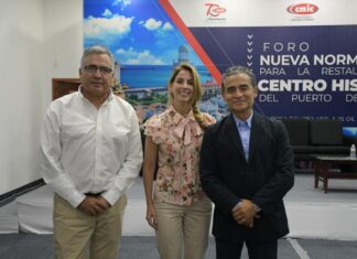 La alcaldesa Paty Lobeira de Yunes participa en el “Foro de la Nueva Normatividad para la Restauración del Centro Histórico del Puerto de Veracruz” de la CMIC