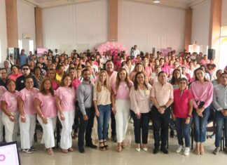 Inicia la alcaldesa Paty Lobeira de Yunes el “Mes Rosa” con la plática sobre la Prevención y Concientización sobre el Cáncer de Mama en el DIF Municipal
