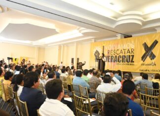 Reúne Reencuentro 2023 del PRD a cientos de liderazgos en Xalapa en apoyo a Xóchitl Gálvez
