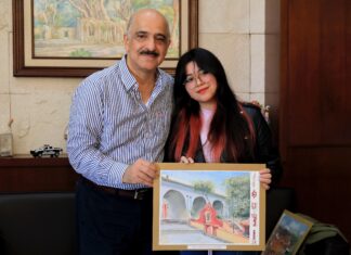 Recibe Ricardo Ahued a ganadores de la iniciativa Ilustra Mi Barrio