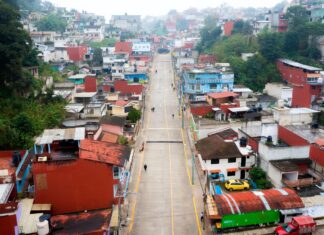 Entrega Ayuntamiento obra de rehabilitación en la avenida Ébano