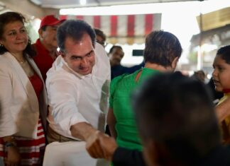 Programas sociales no desaparecen: Pepe Yunes