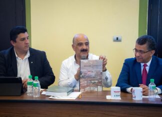 Refrenda Ricardo Ahued alianza por el desarrollo de Xalapa
