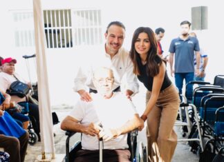 Alcalde Juan Manuel Unánue sigue apoyando a quienes más lo necesitan