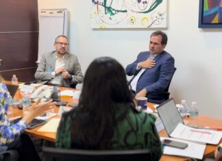 Pésimo sistema de salud castiga a los veracruzanos: Pepe Yunes