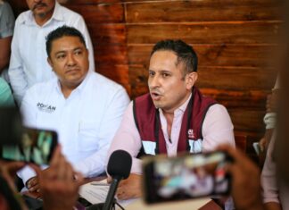 MORENA SE DESMORONA EN XALAPA; LÍDERES ABANDONAN LA 4T Y SE SUMAN A PAN-PRI-PRD