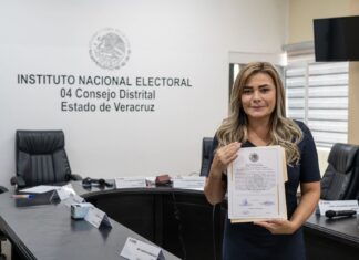 Maryjose Gamboa, candidata electa, recibe constancia