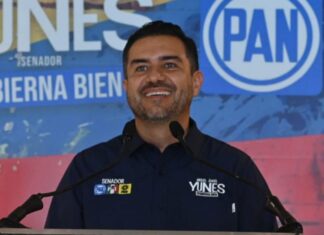 Desecha la Sala Regional del Tribunal Federal Electoral en Xalapa la demanda de MORENA para impedir que rindiera protesta el Senador Electo Miguel Ángel Yunes Márquez